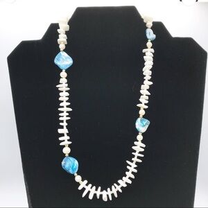 19" Natural Material Mixed Media Necklace, EUC